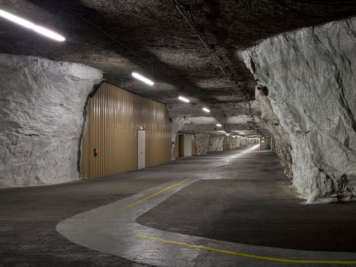 Hutchinson Underground Vault Storage