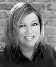 Lisa Gehrke - UV&S